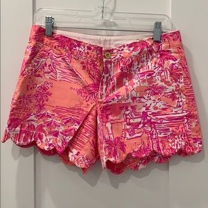 Lilly Pulitzer Buttercup Scalloped Short, Size 2